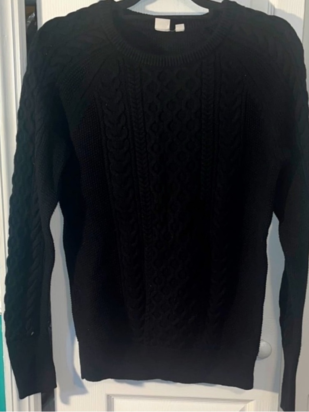 Gap Cable-Knit Sweater Women’s Medium Black